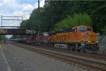 BNSF ES44C4 6625 leads K040-16